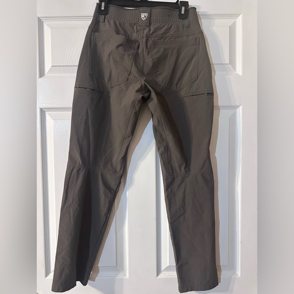 Men's Gray Kuhl Deceptor pants - Picture 5 of 10